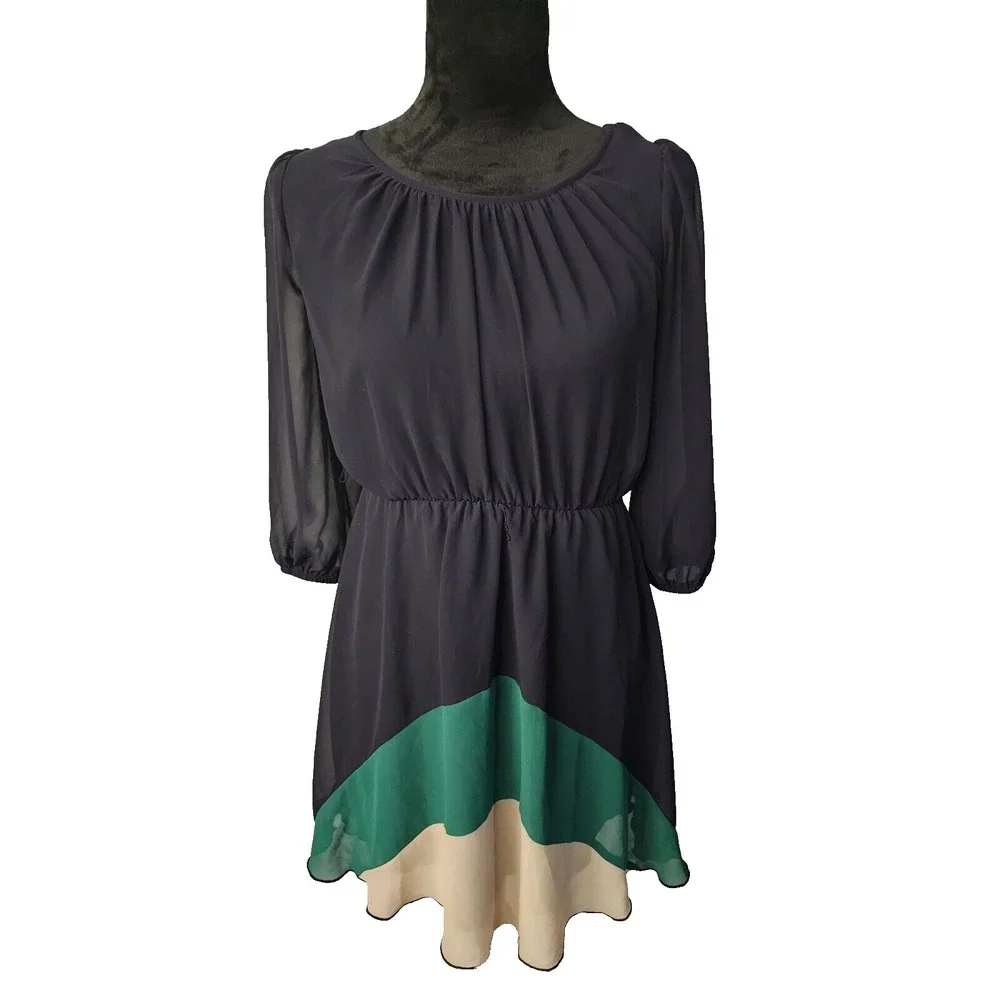 Huge Lot‎ Bundle Of Women's Clothes 10 Pieces FALL/WINTER Size SMALL